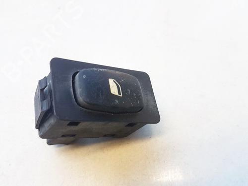 Used Switch Switch LANCIA PHEDRA (179_) 2.2 JTD (179AXC1A) (128 hp) 33104969 33104969