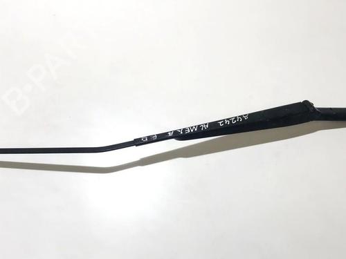 front-windshield-wiper-arm-nissan-almera-ii-hatchback-n16-2000-33501162 main image