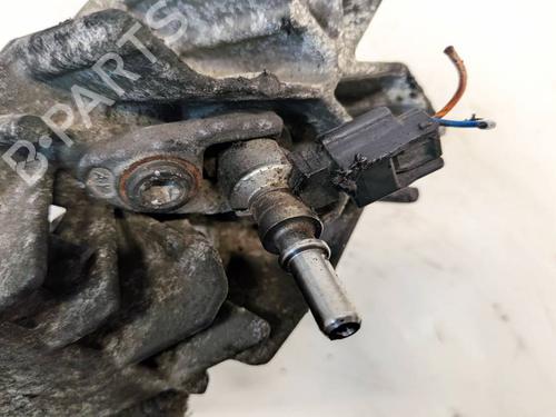 Inyector Inyector NISSAN NV200 Van 1.5 dCi 85 (M20, M20N, M20M) (86 hp) 37285938 37285938