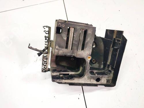 Fuse box AUDI A3 (8P1) 2.0 TDI | BP32572095E1 - Image 4