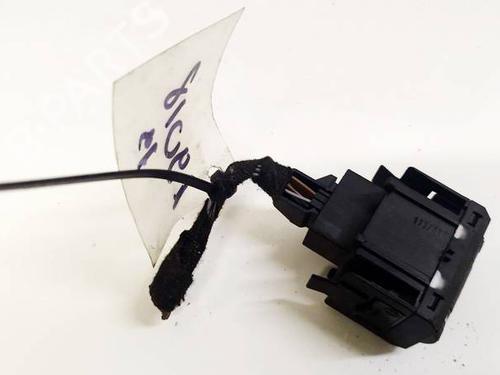 Used Switch Switch SKODA OCTAVIA II (1Z3) 1.6 TDI (105 hp) 34863975 34863975