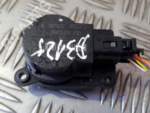 electronic-module-opel-insignia-a-g09-2008-2009-2010-2011-2012-2013-2014-2015-2016-2017-33496208 main image