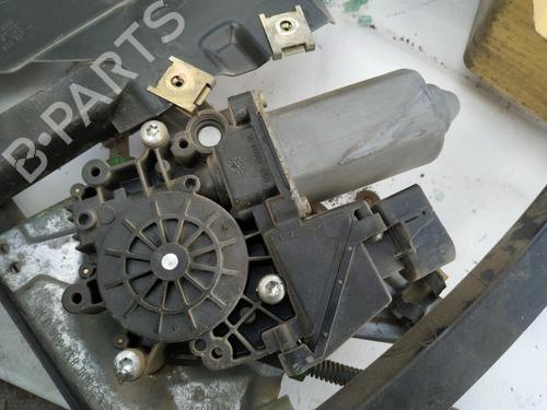 Used Right front window motor Right front window motor AUDI A4 B5 (8D2) 1.9 TDI (90 hp) 35521507 35521507
