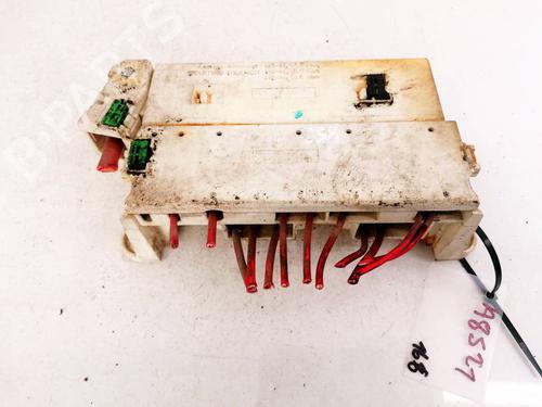 Used Fuse box BMW 5 (E39) 525 tds (143 hp) 32920025