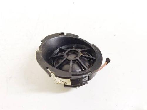 speaker-audi-a3-8p1-2003-2004-2005-2006-2007-2008-2009-2010-2011-2012-2013-32550349 main image