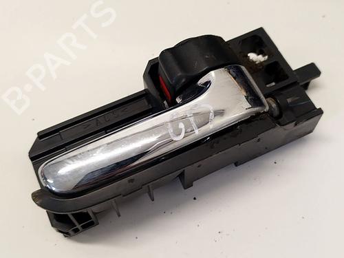Used Rear right interior door handle Rear right interior door handle 34781260 34781260