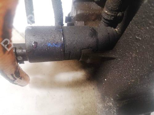 washer-pump-peugeot-407-6d_-2004-2005-2006-2007-2008-2009-2010-2011-34793209 main image