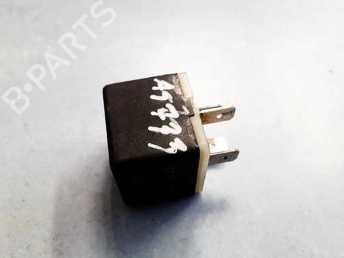 other-vw-passat-b5-variant-3b5-1997-1998-1999-2000-2001-33102589 main image