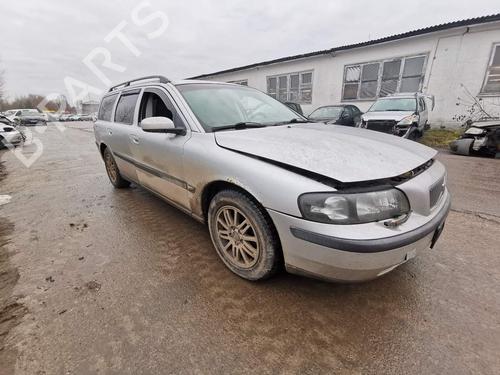 Brugte VOLVO V70 II (285) 2.4 (140 hp) 4442730
