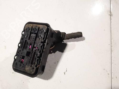 Fuse box VW GOLF V (1K1) 1.9 TDI | BP32579699E1 - Image 2