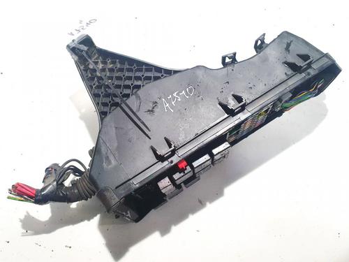 Used Fuse box Fuse box VOLVO S80 I (184) 2.5 TDI (140 hp) 32896406 32896406