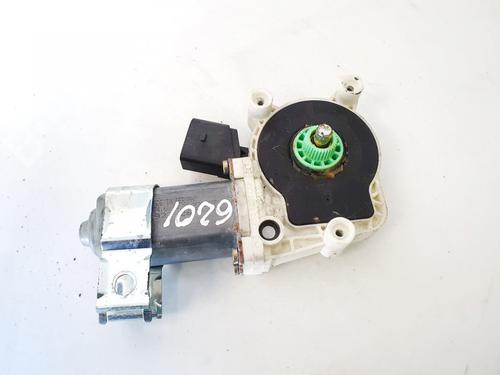 Right front window motor BMW 5 (E60) 520 i | BP35432649E20 - Image 3