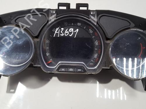 Used Instrument cluster Instrument cluster 35835828 35835828