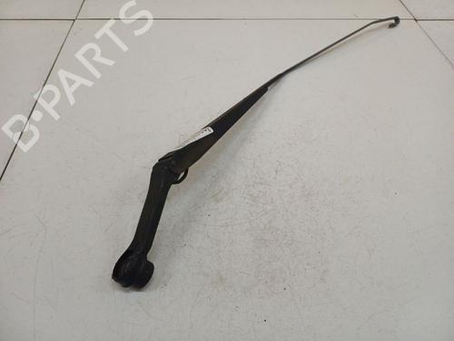 Used Front windshield wiper arm Front windshield wiper arm 36895975 36895975