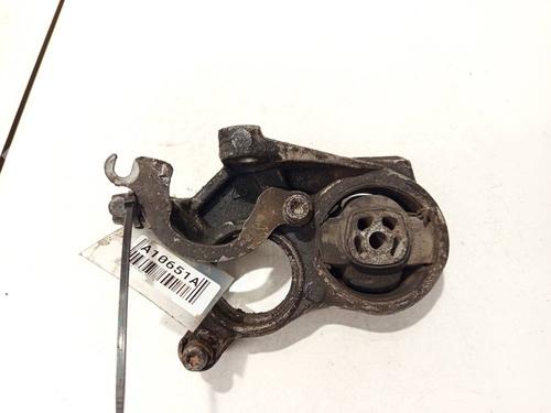 Used Engine mount Engine mount CITROËN C4 Picasso I MPV (UD_) 1.6 HDi (109 hp) 32563832 32563832