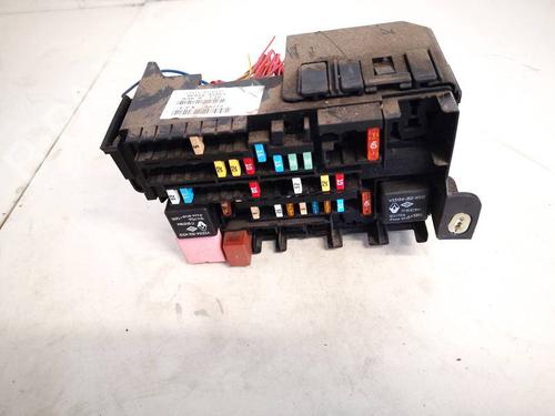 Used Fuse box Fuse box RENAULT LAGUNA III (BT0/1) 2.0 dCi (BT07, BT0J, BT14, BT1A, BT1S) (131 hp) 32931137 32931137