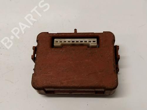 Used Fuse box Fuse box MITSUBISHI CARISMA (DA_) 1.6 (DA1A) (90 hp) 40276379 40276379