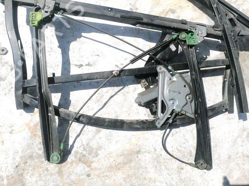 Used Front right window mechanism Front right window mechanism AUDI A4 B5 (8D2) 1.9 TDI (110 hp) 35417779 35417779