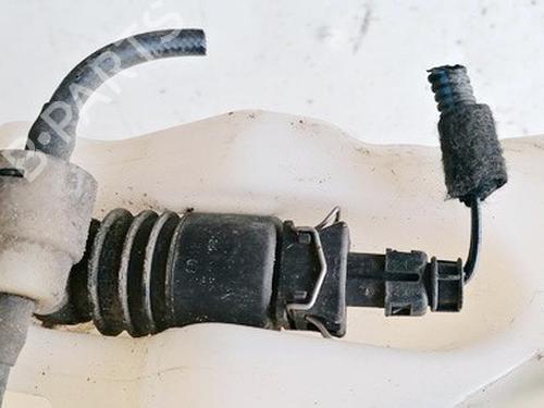 washer-pump-opel-astra-g-hatchback-t98-1998-1999-2000-2001-2002-2003-2004-2005-2006-2007-2008-2009-35580150 main image