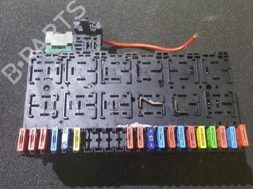 Used Fuse box Fuse box VW POLO Van Hatchback Van (6N1) 1.4 (60 hp) 33482538 33482538