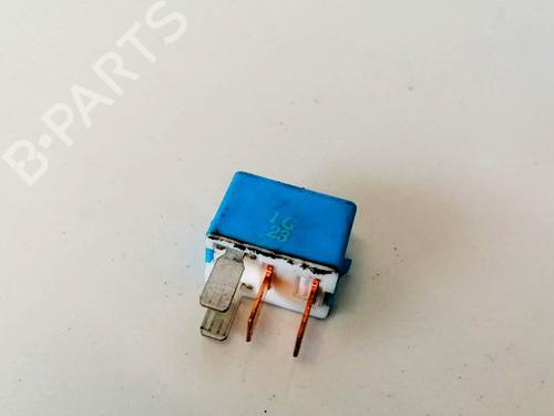 Used Electronic sensor Electronic sensor TOYOTA YARIS VERSO (_P2_) 1.4 D-4D (NLP20_, NLP22_) (75 hp) 33064461 33064461