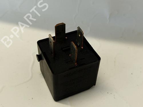 Electronic sensor SKODA SUPERB II (3T4) 2.0 TDI | BP33098151M84 - Image 2