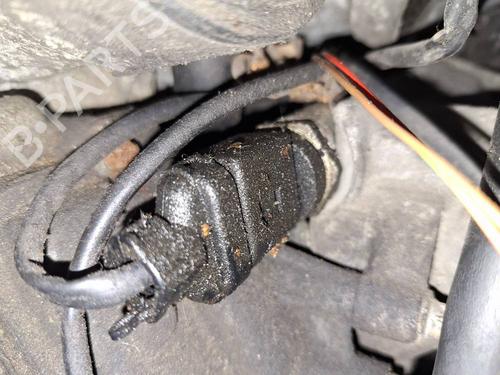 Used Injection rail Injection rail 35208225 35208225