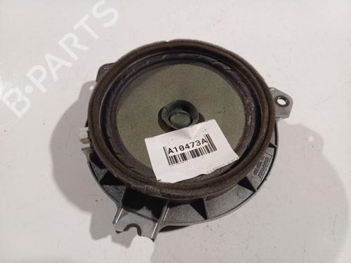 Used Speaker Speaker TOYOTA YARIS (_P9_) 1.4 D-4D (NLP90_, NLP90R) (90 hp) 32564473 32564473