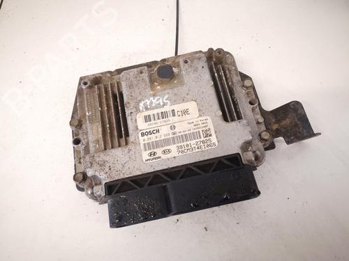 Used Engine control unit (ECU) Engine control unit (ECU) HYUNDAI SANTA FÉ II (CM) 2.2 CRDi 4x4 (155 hp) 32900787 32900787
