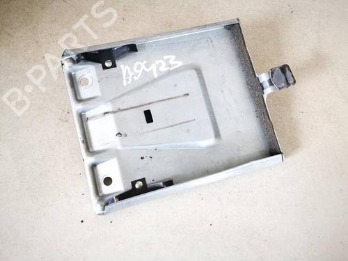 Støtte Støtte MITSUBISHI PAJERO SPORT I (K7_, K9_) 2.5 TD (K94W) (99 hp) 32954240 32954240