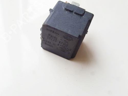 other-nissan-primera-hatchback-p12-2002-33521629 main image