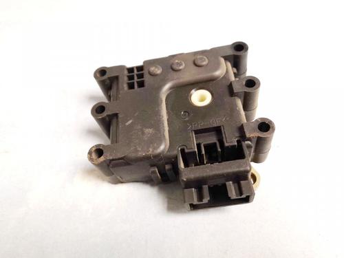 Module électronique MAZDA 3 (BK) 1.6 (BK14) (105 hp) 33106552