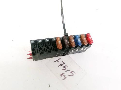 Used Fuse box Fuse box MERCEDES-BENZ R-CLASS (W251, V251) R 320 CDI 4-matic (251.022, 251.122) (224 hp) 32923605 32923605