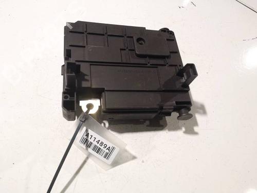 Used Fuse box Fuse box 39115155 39115155
