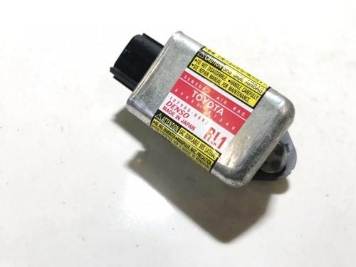 Used Electronic module Electronic module TOYOTA PRIUS Liftback (_W2_) 1.5 Hybrid (NHW20_, NHW20R) (112 hp) 33511552 33511552