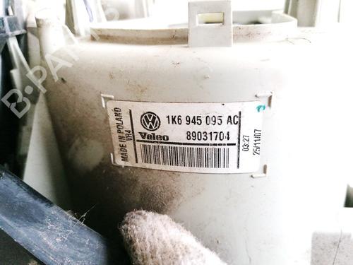 Left taillight VW GOLF V (1K1) 1.4 16V | BP35593668C34 - Image 3
