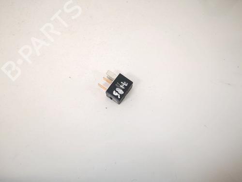 Electronic sensor TOYOTA RAV 4 II (_A2_) 2.0 D 4WD (CLA20_, CLA21_, CLA20R, CLA21R) | BP32887907M84 - Image 3