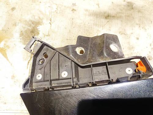 Used Front bumper bracket Front bumper bracket 35014751 35014751