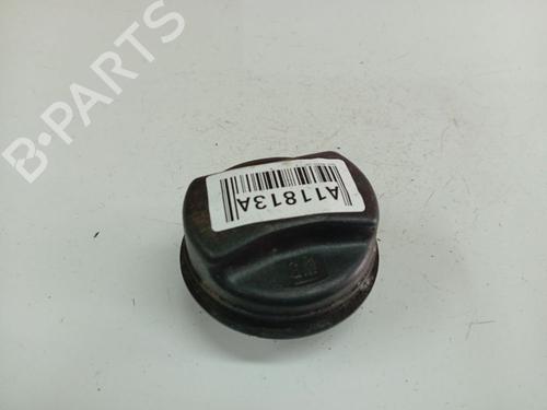 Used Fuel cap Fuel cap 39483748 39483748