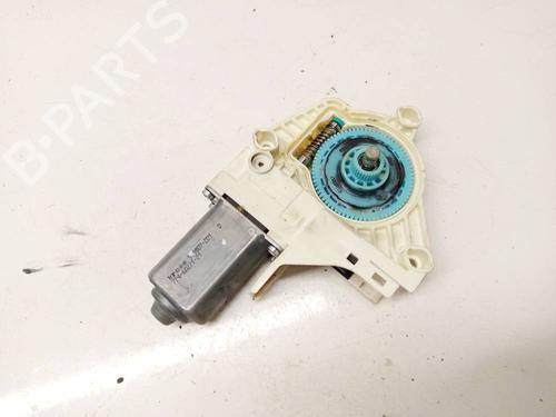 Used Right front window motor Right front window motor CHRYSLER YPSILON 1.2 (69 hp) 34810743 34810743