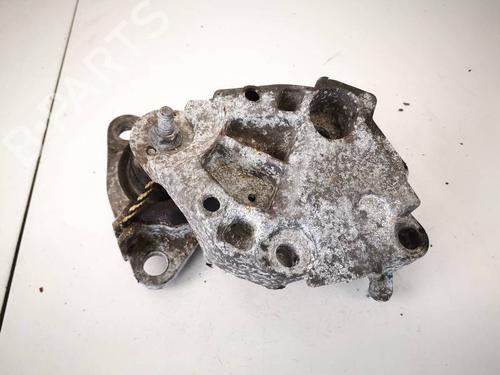 Used Engine mount Engine mount 32560636 32560636