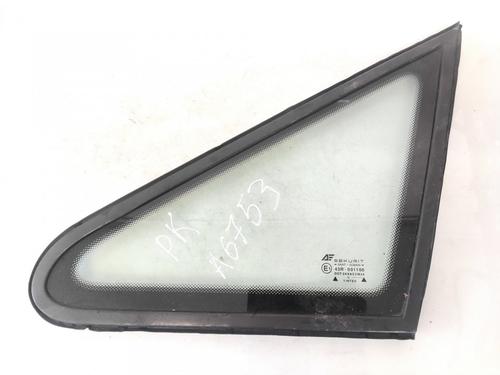 Used Front left quarter glass Front left quarter glass 35556885 35556885