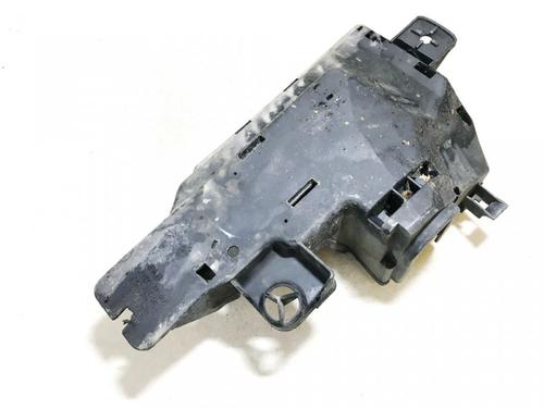 Used Fuse box Fuse box VOLVO V70 II (285) D5 (163 hp) 33072738 33072738