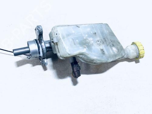 Used Brake master cylinder Brake master cylinder CITROËN C3 Pluriel (HB_) 1.4 (73 hp) 35644288 35644288