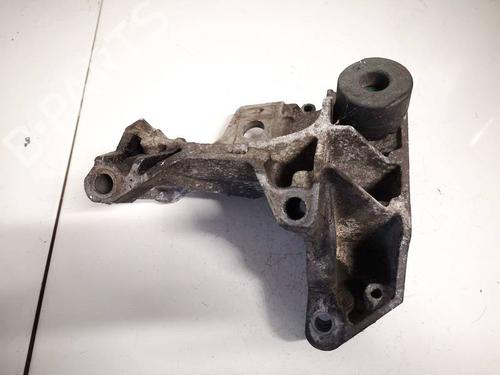 Used Engine mount Engine mount VOLVO S80 II (124) 2.4 D (163 hp) 32621447 32621447