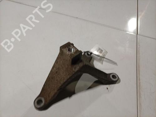 Supporto Supporto VOLVO V50 (545) 1.6 D (110 hp) 33895456 33895456