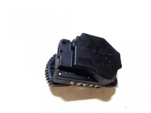 Used Electronic module Electronic module VOLVO V50 (545) 2.0 D (136 hp) 33107174 33107174