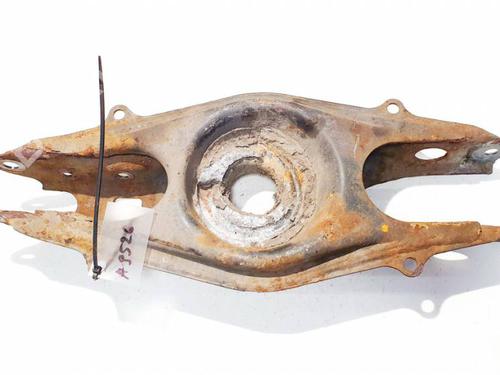 Used Right rear suspension arm Right rear suspension arm 35219142 35219142