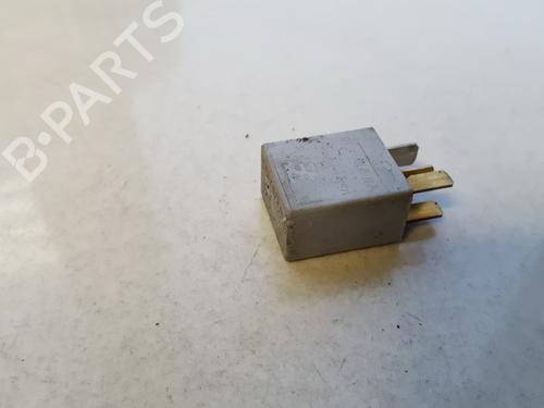Used Electronic sensor Electronic sensor TOYOTA AVENSIS Saloon (_T27_) 2.0 D-4D (ADT270_, ADT270R) (126 hp) 33514803 33514803