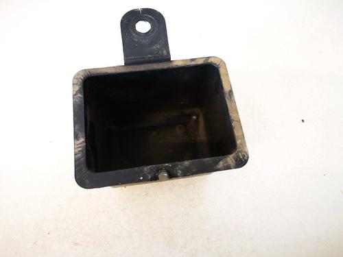 Used Glove box Glove box HYUNDAI ELANTRA III (XD) 2.0 CRDi (113 hp) 35590477 35590477